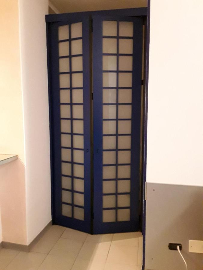 Residenza Locatelli Apartment Verona Bagian luar foto